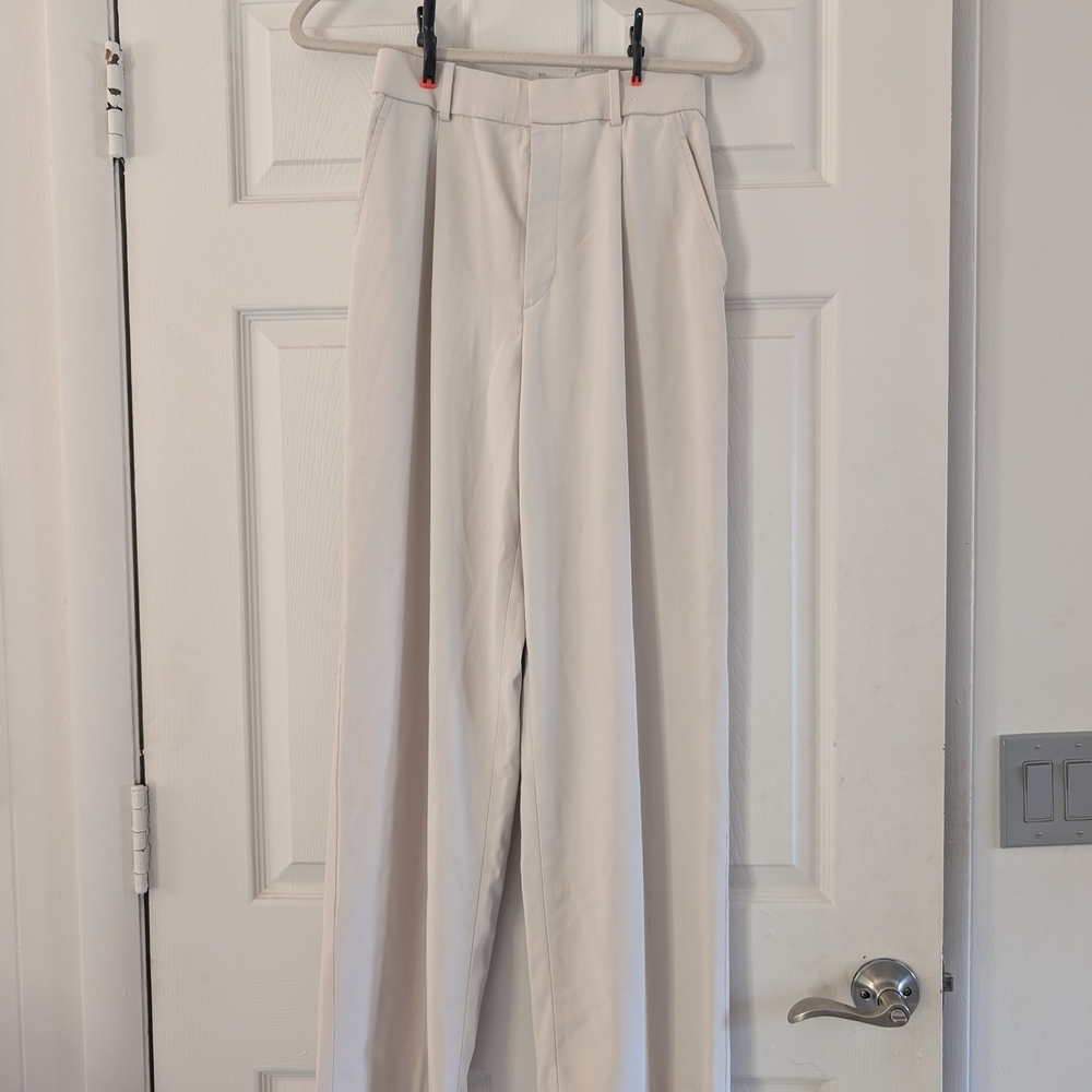 Uniqlo Cream Women's Trousers XS